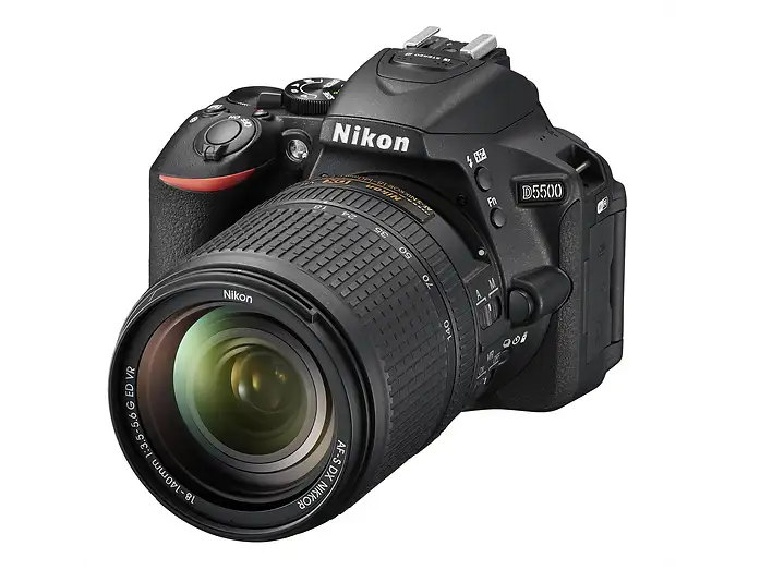 Nikon D5500 Kit AF-S DX 18-140mm f/3.5-5.6G ED VR Fotocamera Reflex Touchscreen 24.2 MP